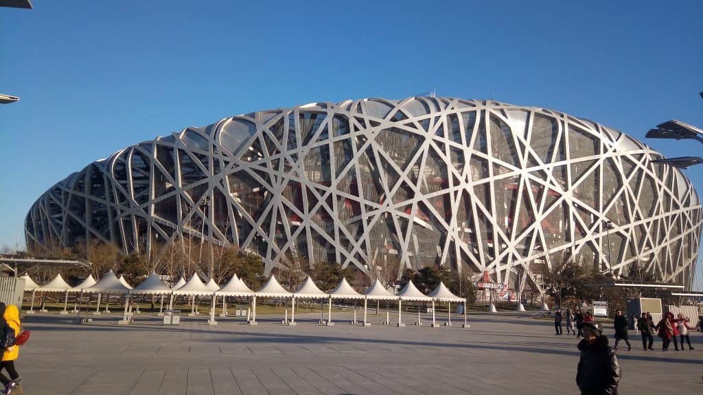 A few days before the party, I went with Minnie to Olympic Park to see the "Birdsnest" stadium and take a five kilometer walk around the park. 