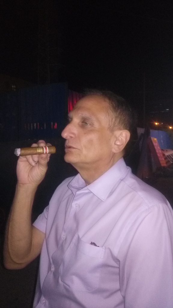 brian-cigar-1